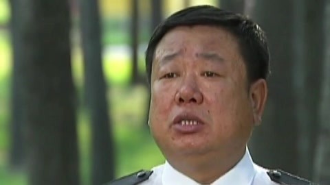 经典传奇 “黑帮”兄弟覆灭 百辆车示威司法机关