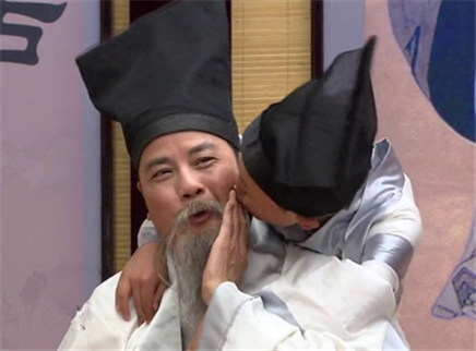 中华文明之美 阿毛“一亲芳泽”惊呆百晓生