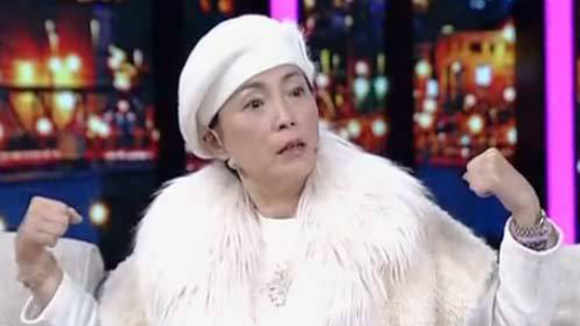 静距离 “石榴姐”苑琼丹曝隐私：老公喜欢被虐
