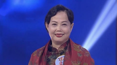 一起来跳舞 广场舞演绎老年人的精彩
