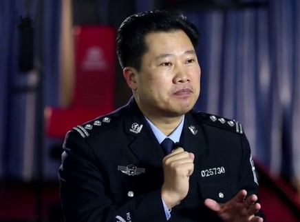 新闻当事人 谈判专家陈绍丹生死边缘的握手