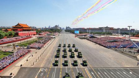 对于中国阅兵整齐划一的步伐印度评价让我们