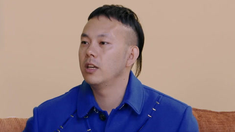 嘻哈少年解锁说唱新姿势 新疆美少女温柔开嗓秒封神