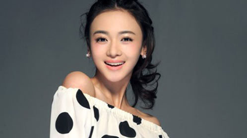 真的假不了 90后美女40斤铁鞋T台走秀