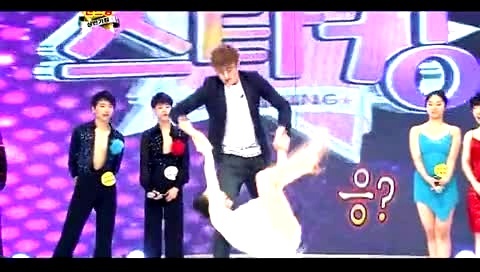 2PM SK跳舞 Cut尼坤 11/07/09-2PM