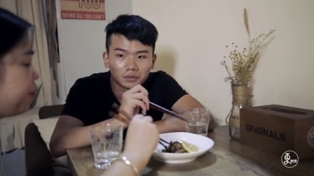 二更视频 为狗狗开的店 却成了人们的避风港 806