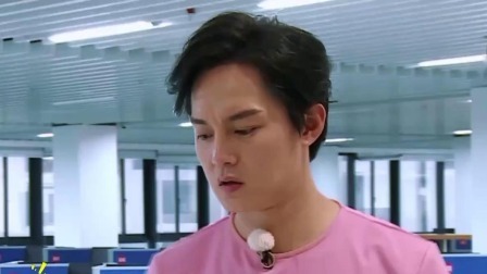 韩庚疯狂撸串 吴磊大秀伪装术