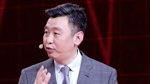 血管里竟会长“硬骨头” 专家现场模拟血管“除疤”过程