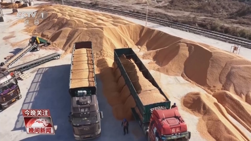 《晚间新闻》 20251227