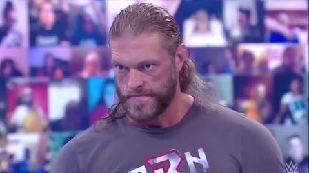 WWE SD1127期英文回放：艾吉铁椅加持狂扁罗门蛋妞剑指三重威胁赛