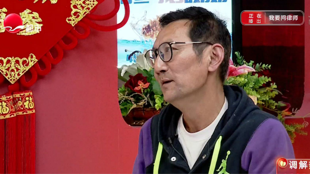 想给父母请24小时护工 为何成了姐弟矛盾引爆器？