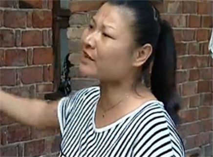 寻情记 高龄产妇生下试管婴儿引纷争