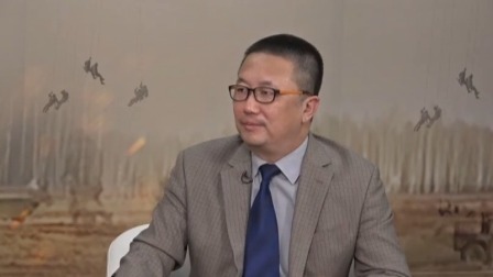 俄战斗机群逼近乌首都基辅，连线避难所中国留学生 乌克兰总统：乌俄会谈没有取得预期结果