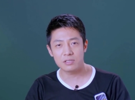 明星大侦探之明星烧脑时间 撒贝宁横店骑三蹦子梦想当导演