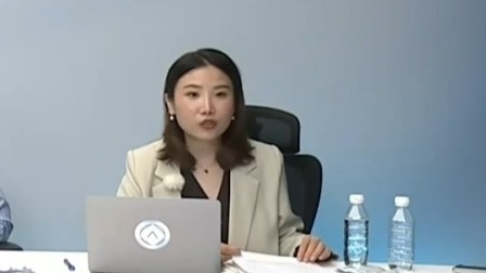 团队战比赛难度升级，各位选手激烈讨论选择队友