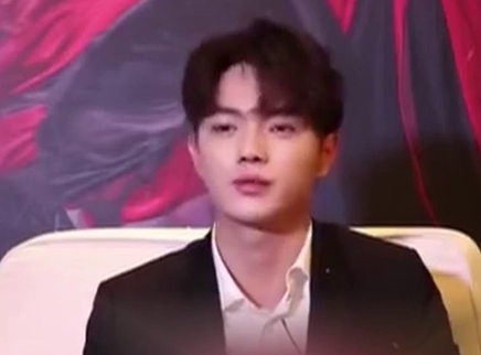 娱乐急先锋 许凯撒网式捞粉