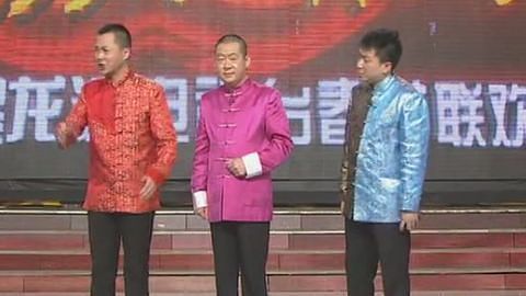 黑龙江卫视2012春晚 刘彤小品 《微博那点事》