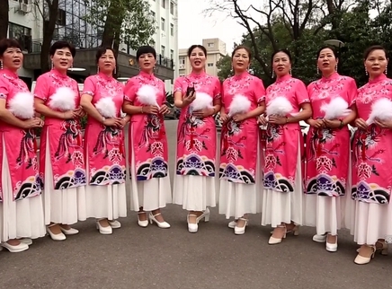 321动起来 广场舞《水乡温柔》