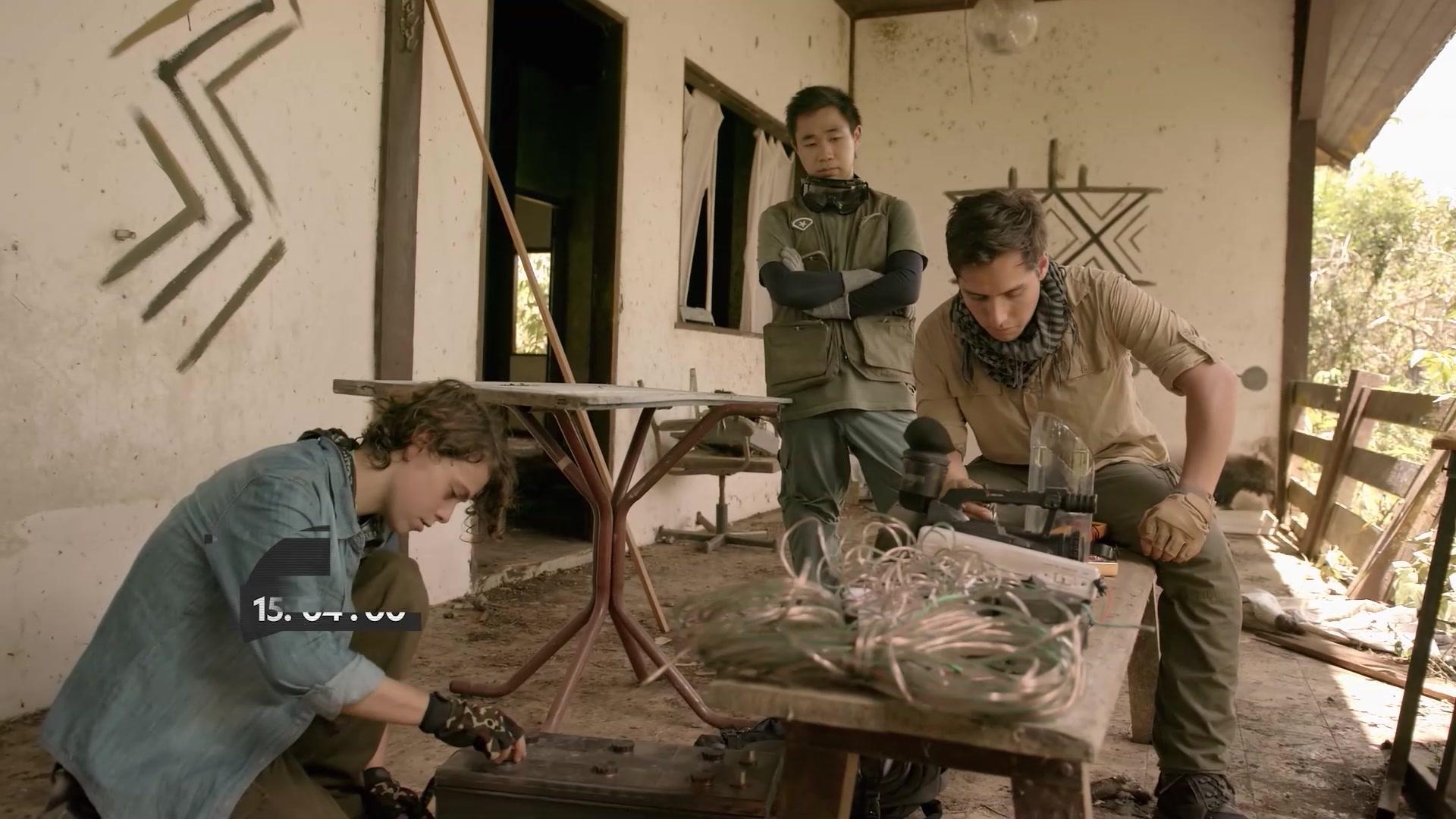 疯狂末日求生第一季 第2集