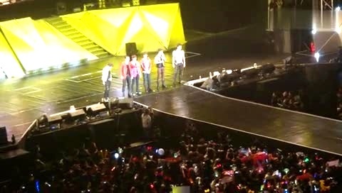 2PM 南京演唱会 饭拍版 12/02/25-2PM