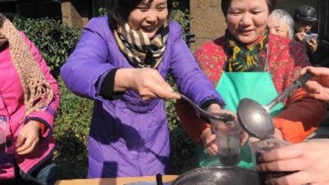 小强热线 小强热线之中国传统节日腊八节