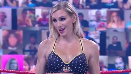 WWE RAW1456期回放：里德尔爆冷毒蛇，女皇遭干扰失利痛扁裁判