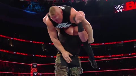 wwe美国职业摔角 年轻时高柏有多无敌？高举马克亨利祭战神之锤