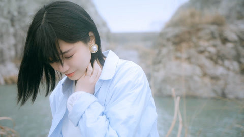 人民攻摄 超萌！2岁宝宝给妈妈拍照