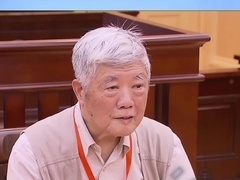 传奇故事2019 把遗产留给“外人”的老教授