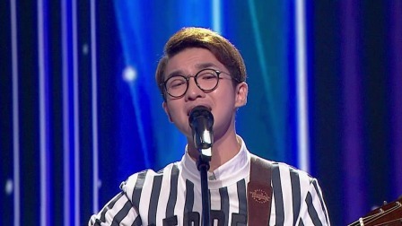 中国好声音 2018 摇滚侠客击中谢霆锋的“霹雳心”，李健脱衣转身抢学员