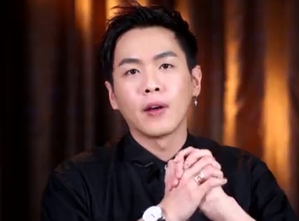 新闻当事人 《麻雀》谍战背后