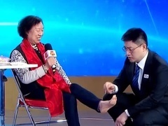 养生堂2025 老年人小心危险的脚肿 在家中自测隐藏的危机