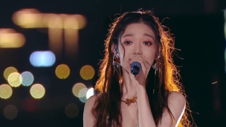 焕新歌手希林娜依·高改编《乡恋》，经典老歌焕发新魅力