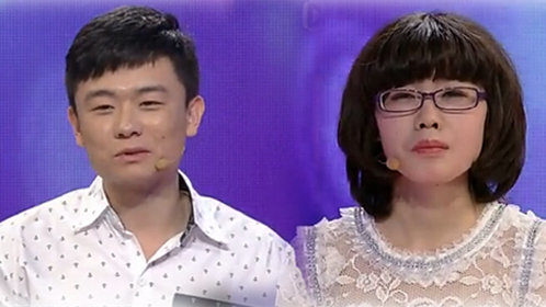 爱情保卫战 奇葩男友写“血书”挽留女友