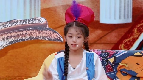 秦奋张赫带领萌娃“T台秀”