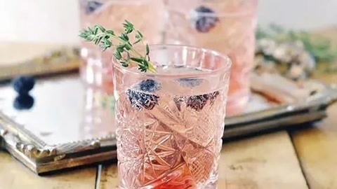 迷迭香 周末必备荔枝起泡酒！