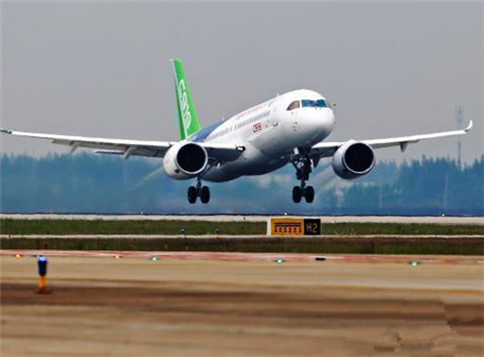 新闻大求真 大国科技之C919大飞机