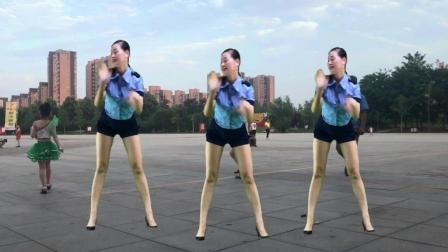 俏皮可爱的网红神曲广场舞《学猫叫》想学的赶紧分享