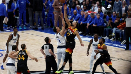 2021-2022赛季NBA集锦 布伦森41+8 米切尔34+5 独行侠险胜爵士扳成1-1