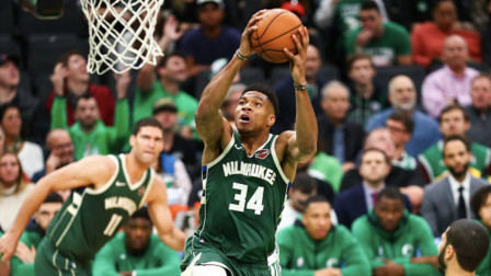 NBA流言收割机 字母哥22+14雄鹿遭19分大逆转，沃克32分凯尔特人三连胜