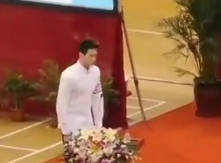 娱乐新鲜爆 孙杨开学典礼发言