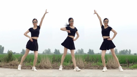 热门网红音乐《小行囊》64步强力健身操