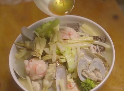 觅食迹 晚上十点以后才能吃到的面
