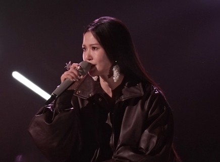 直拍：《似花似火》