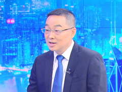 卢麒：以法为盾 守护火灾后的希望