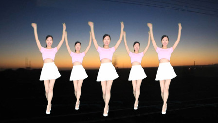 广场舞《牧人恋歌》乌兰托娅又一首好听的神曲