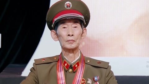 馆长请亮宝 八一南昌猎猎军旗扬 代代相传延安革命魂