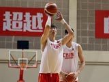 篮球公园 [篮球公园]20160527 周琦归队