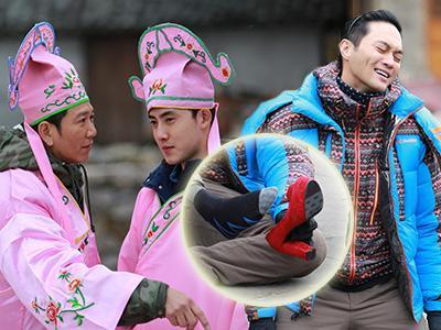 男神团上演穿越大剧 张智霖穿高跟鞋痛苦狂奔