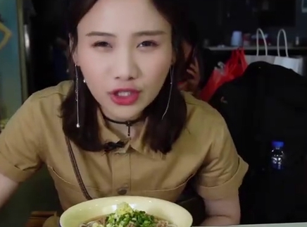 密子君 密子君竟与泡菜店老板擦出火花？